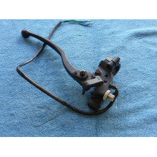 Prava brzdova paka s rucni brzdou